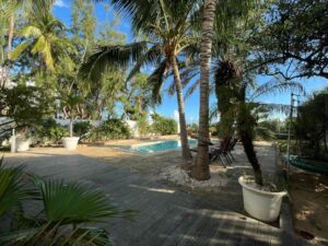 VILLA T9 PREMIERE LIGNE A VENDRE A LA SALINE LES BAINS DE LA REUNION