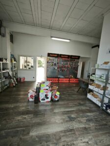 LOCAL COMMERCIAL SAINT LOUIS