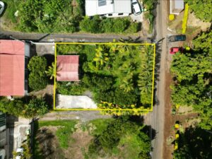 TERRAIN A VENDRE A LA RIVIERE SAINT LOUIS DE LA REUNION
