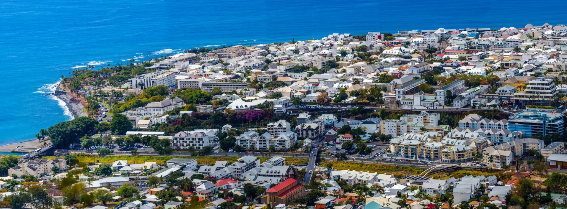Où investir dans l’immobilier d’entreprise à La Réunion ? Les zones les plus porteuses en 2025