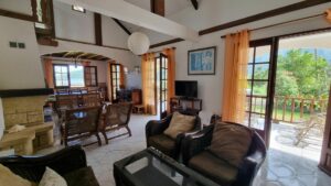 VILLA T7 A VENDRE A LA RIVIERE SAINT-LOUIS DE LA REUNION