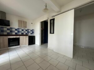 STUDIO A VENDRE A SAINT-PIERRE DE LA REUNION