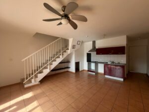 APPARTEMENT T4 NON MEUBLÉ À LOUER À SAINT-PIERRE