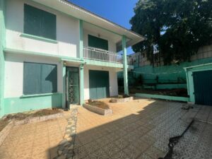 VILLA T4 A VENDRE A SAINT PIERRE DE LA REUNION
