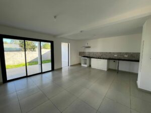 VILLA T3 NON MEUBLÉE À LOUER À LA RIVIERE DE SAINT LOUIS DE LA RÉUNION