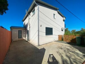 VILLA T4 MEUBLÉE À LOUER AU MANIRON À L'ÉTANG-SALÉ DE LA RÉUNION