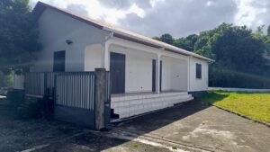 MAISON T4 MEUBLEE À LOUER À LA RIVIÈRE SAINT-LOUIS DE LA RÉUNION