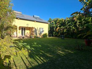 VILLA T5 AVEC SA DEPENDANCE A VENDRE AU TAMPON DE LA REUNION