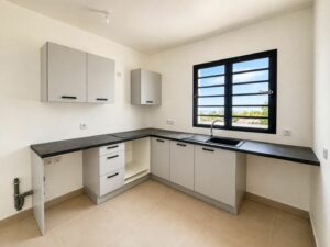VILLA T4 NEUVE À LOUER À SAINT-PIERRE DE LA RÉUNION