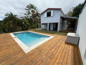 VILLA T3 + BUREAU + MEZZANINE A VENDRE A ETANG SALE LES HAUTS DE LA REUNION